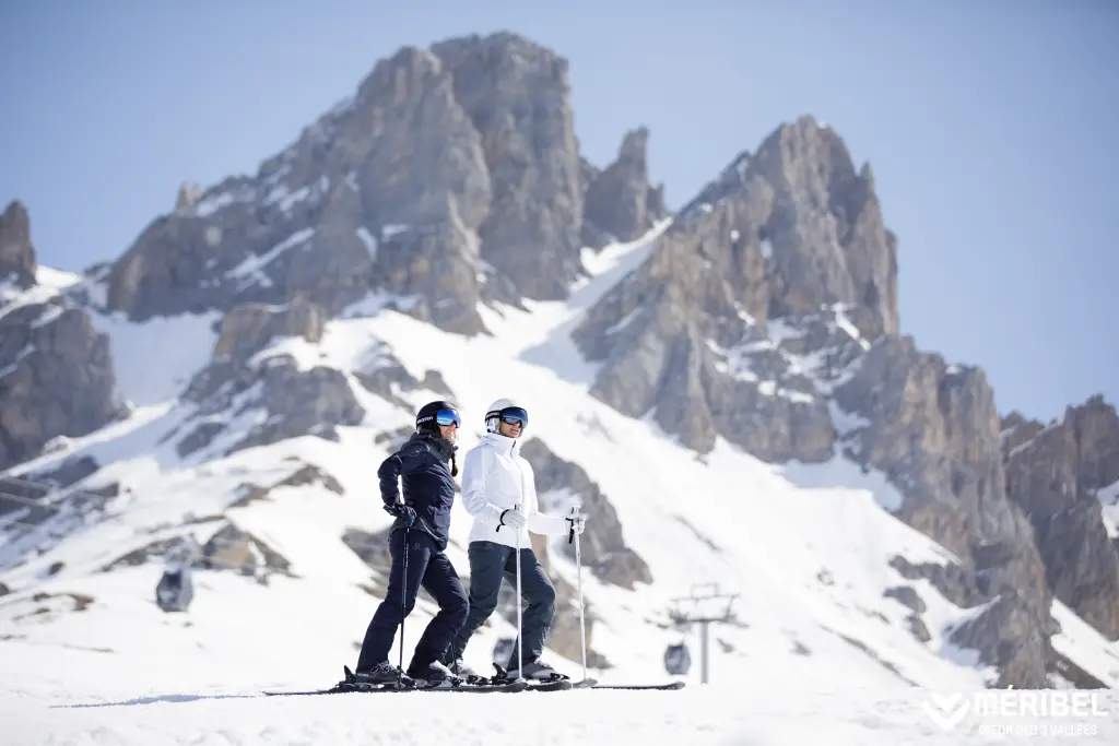 skieurs a meribel savoie