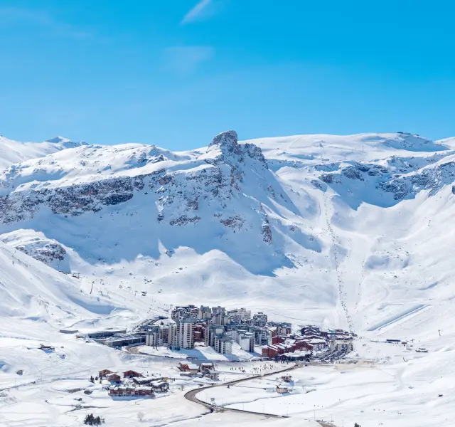 vue aérienne de tignes val claret