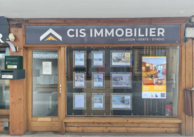 vitrine agence immobiliere cis arc 1600